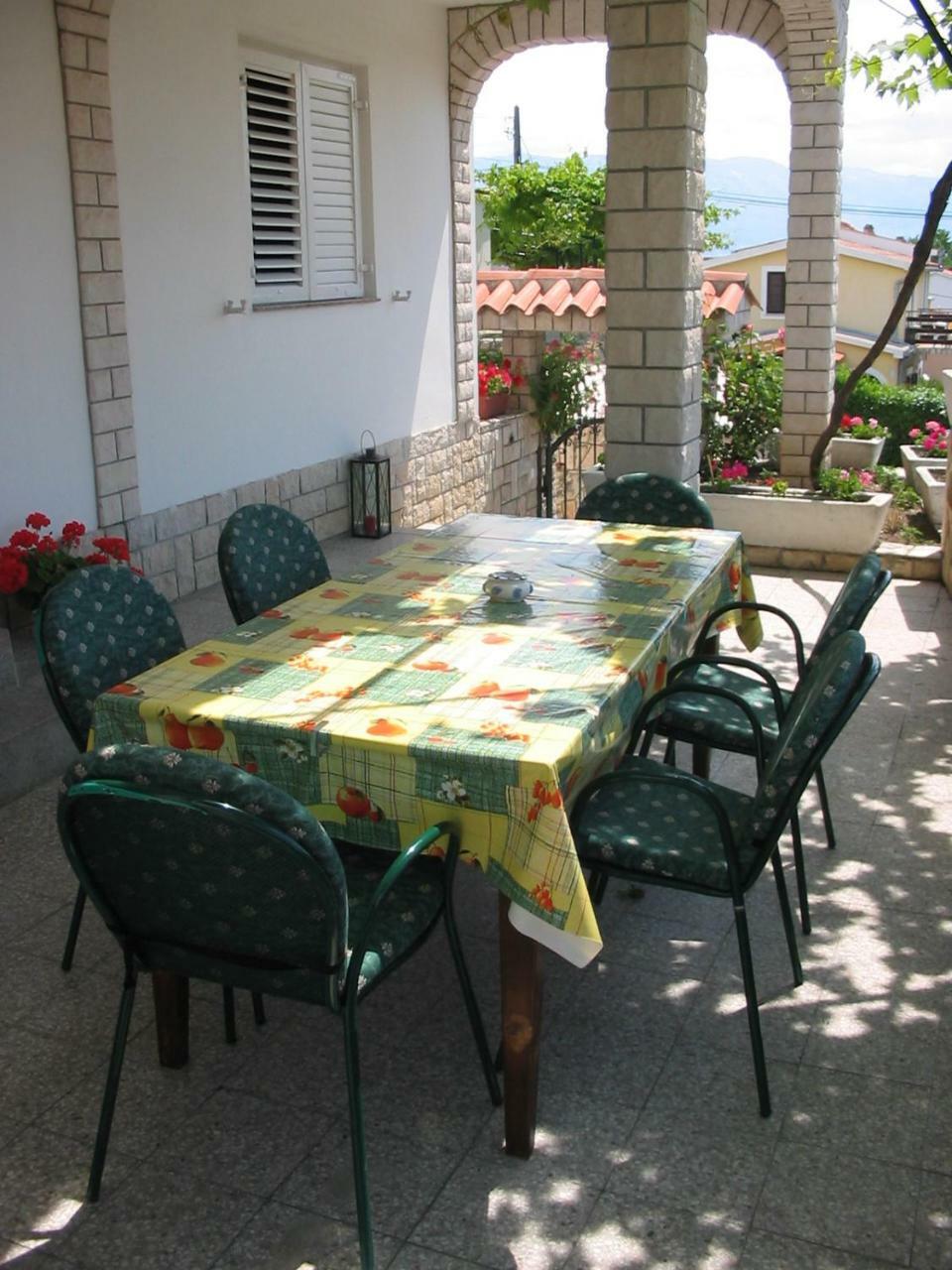 Apartmani Manuela Lopar Exterior foto